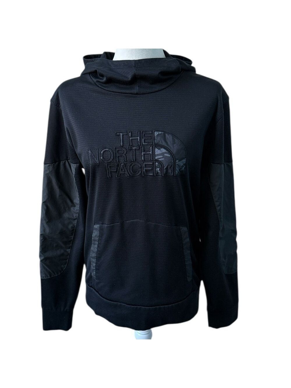 The North Face Train N Logo Black Pullover Hoodie Size Medium
